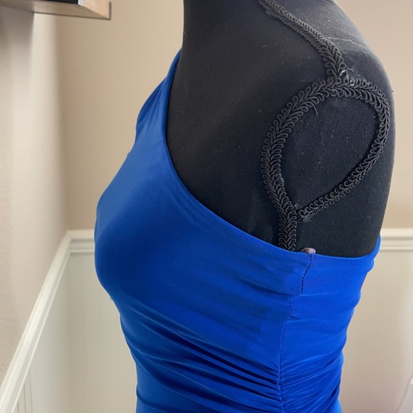 Beautiful event dress - Picture 6 of 7